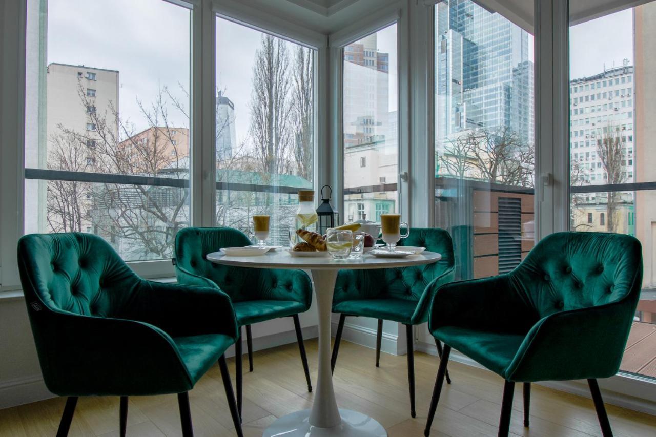 Warsaw Seasons By Alluxe Boutique Apartments Varsóvia Exterior foto