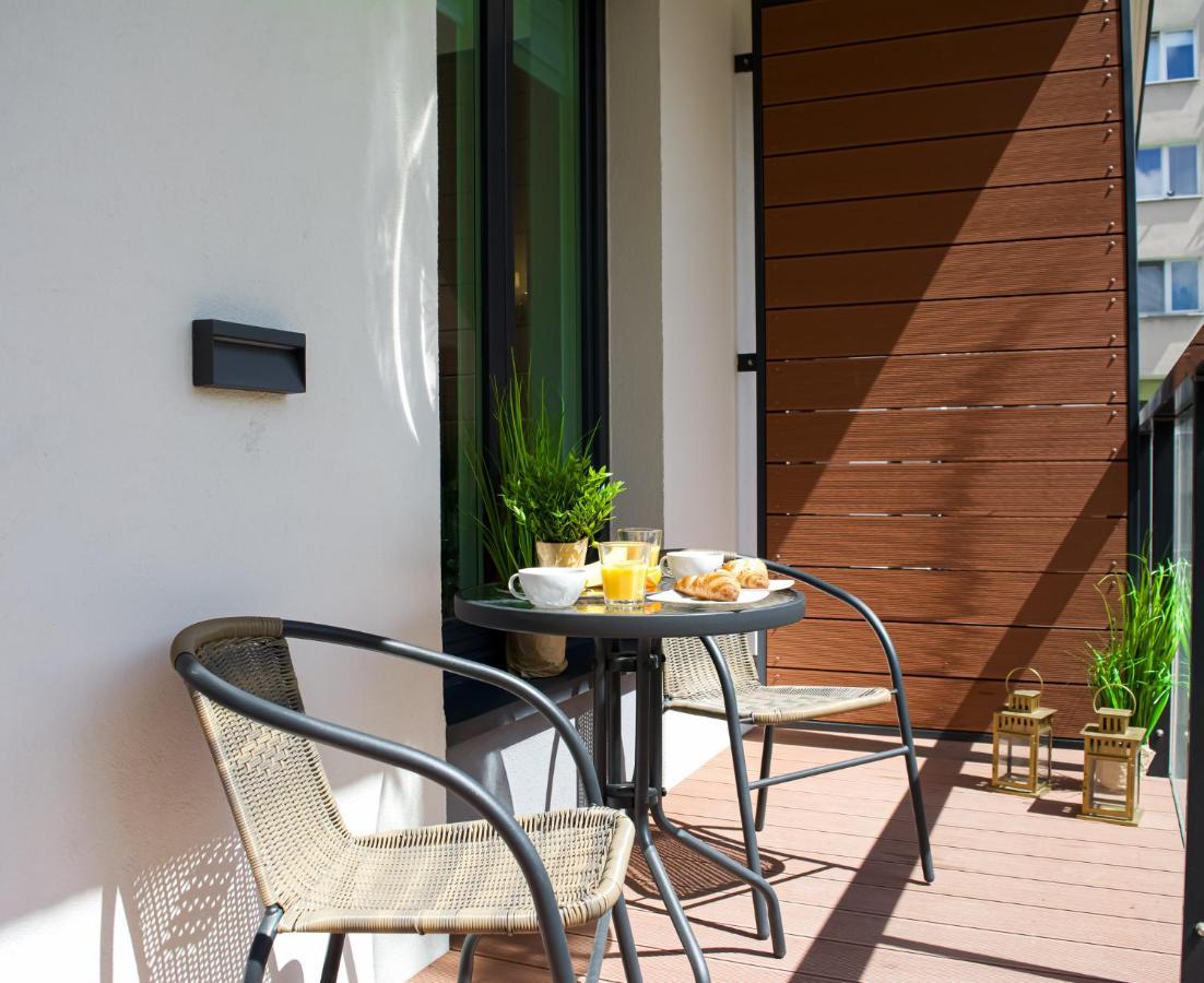Warsaw Seasons By Alluxe Boutique Apartments Varsóvia Exterior foto